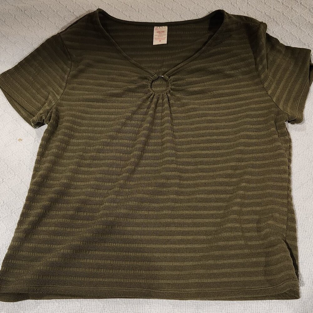 Woman's Green Stripped Shirt